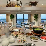 Sevenline Purpan Apart-hotel 4*