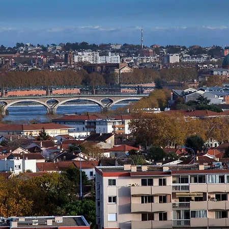 Sevenline Purpan Lägenhetshotell Toulouse