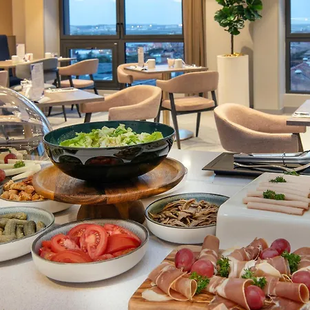 Ξενοδοχείο με διαμερίσματα Sevenline Purpan Τουλούζη