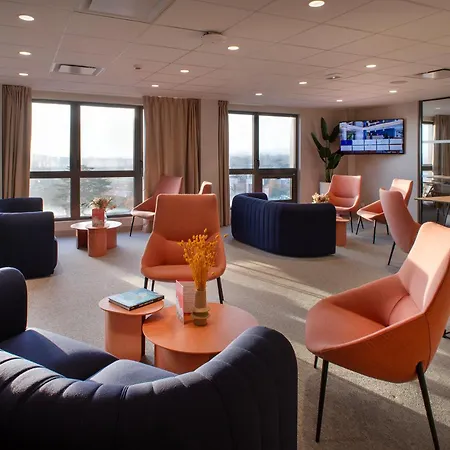 Ξενοδοχείο με διαμερίσματα Sevenline Purpan Τουλούζη