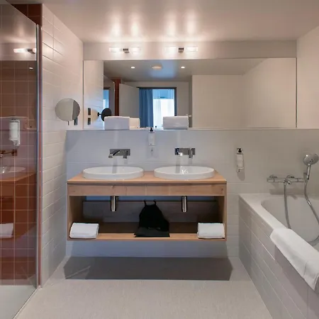 Sevenline Purpan 4* Τουλούζη