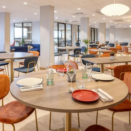 Ξενοδοχείο με διαμερίσματα Sevenline Purpan