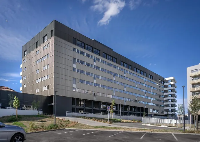 Sevenline Purpan 4* 툴루즈