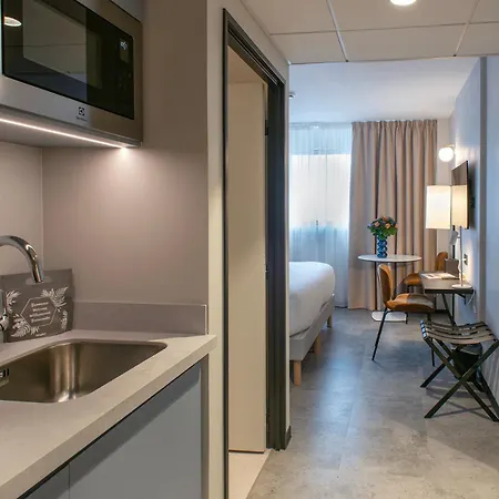 Hotel apartamentowy Sevenline Purpan 4*