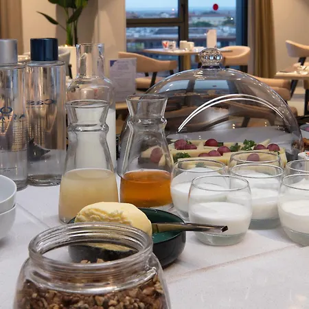 Sevenline Purpan 4* Tuluza